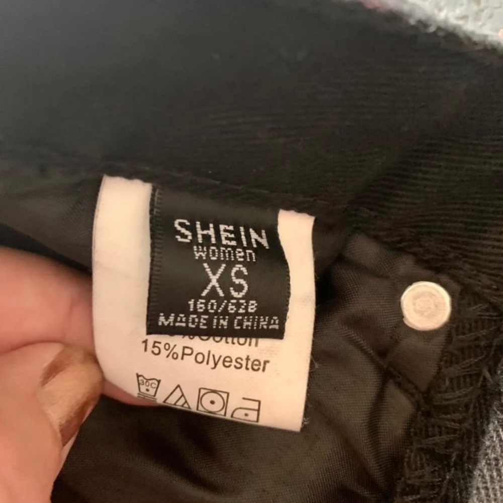Shein jeans - Picture 7 of 8